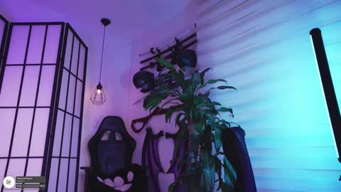 Snapshot of nekyra_san chatting on 01/11/26, 12:21 Mely Birthday party saturday night BYO online show from 01/11/26, 12:21