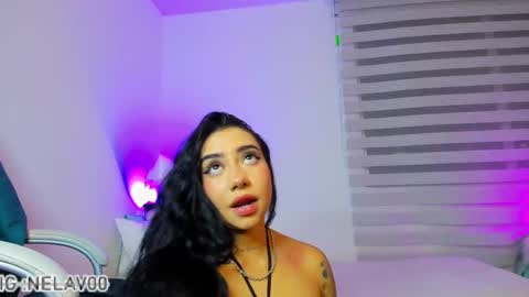 Snapshot of nelav0 chatting on 09/30/25, 11:32 xd online show from 09/30/25, 11:32