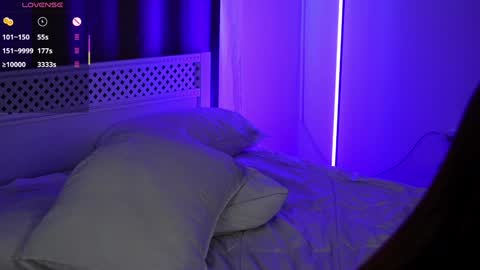 Snapshot of neldaaskins chatting on 02/08/25, 07:26 Lana online show from 02/08/25, 07:26