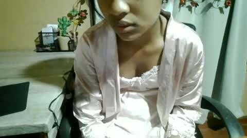 Snapshot of nelia_84 chatting on 06/17/26, 01:30 nelia_84 online show from 06/17/26, 01:30