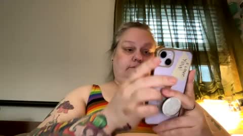 Nellie Atlas online show from 06/17/26, 02:29