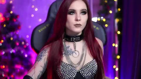    online show from 12/16/25, 12:43