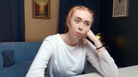 Snapshot of nelliemathers chatting on 11/14/25, 07:12 Nelli online show from 11/14/25, 07:12