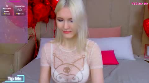 Snapshot of nellloyns chatting on 02/17/26, 05:41 Nelly online show from 02/17/26, 05:41