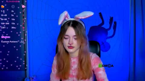 Snapshot of nelly_storm chatting on 10/21/25, 07:47 nelly_storm online show from 10/21/25, 07:47