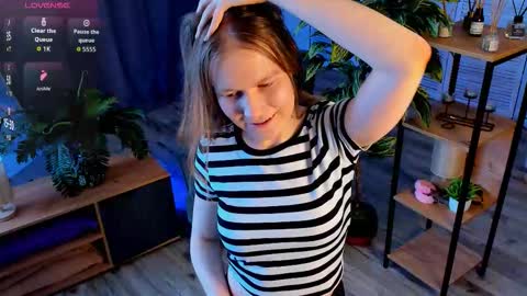 Snapshot of nenahalter chatting on 03/13/26, 08:54 Leone online show from 03/13/26, 08:54