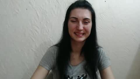 Snapshot of nensyfay_ chatting on 01/04/25, 09:20 Nensy online show from 01/04/25, 09:20