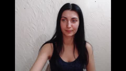 Snapshot of nensyfay_ chatting on 02/19/25, 05:27 Nensy online show from 02/19/25, 05:27