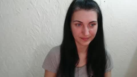 Snapshot of nensyfay_ chatting on 03/08/25, 07:31 Nensy online show from 03/08/25, 07:31