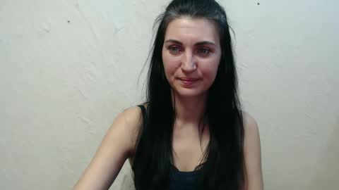 Snapshot of nensyfay_ chatting on 03/11/25, 03:23 Nensy online show from 03/11/25, 03:23