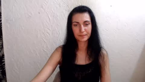 Nensy online show from 06/17/26, 03:24