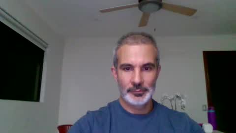 Snapshot of neodent chatting on 11/10/25, 06:45 neodent online show from 11/10/25, 06:45