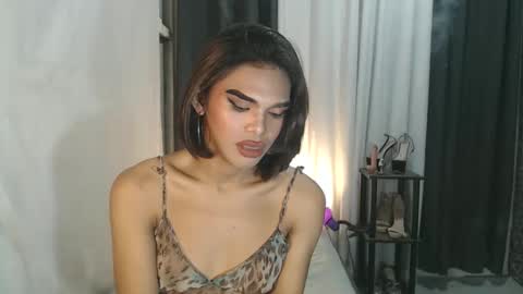 Snapshot of neomi_hardcock chatting on 02/05/26, 06:12 neomi online show from 02/05/26, 06:12