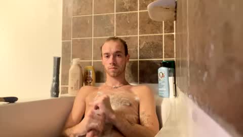 Snapshot of neon_nights21 chatting on 11/11/25, 08:53 neon_nights21 online show from 11/11/25, 08:53