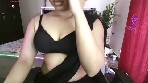 Snapshot of neon_venom chatting on 05/02/26, 09:58 Kashish online show from 05/02/26, 09:58