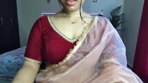 Snapshot of neon_venom chatting on 05/20/26, 09:26 Kashish online show from 05/20/26, 09:26