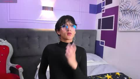 NeonAdonis online show from 10/17/25, 12:30