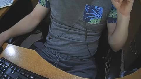 Snapshot of neotee3 chatting on 11/20/25, 09:03 Neotee online show from 11/20/25, 09:03