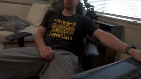 Snapshot of neox400 chatting on 12/14/25, 07:18 neox400 online show from 12/14/25, 07:18