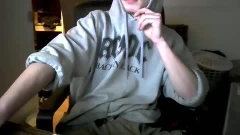 Snapshot of nephew_p chatting on 01/18/26, 10:13 nephew_p online show from 01/18/26, 10:13