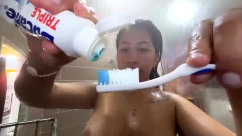 Snapshot of nerak_a chatting on 12/20/25, 05:53 Helena Every Friday new video for my fan club loves online show from 12/20/25, 05:53