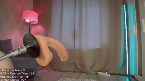 Lina Liza Emily and Grace online show from 06/22/26, 12:24