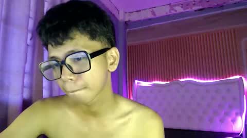 Ethan online show from 06/11/26, 02:53
