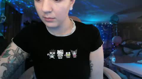 Snapshot of nerdy_squirty chatting on 12/09/24, 08:44 NerdySquirty online show from 12/09/24, 08:44