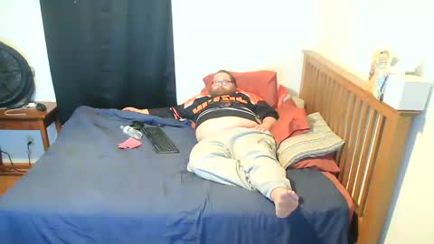 Snapshot of nerdychub4fun chatting on 02/19/25, 01:18 nerdychub4fun online show from 02/19/25, 01:18