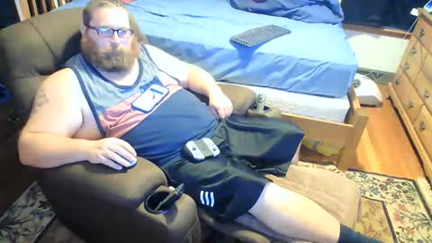 Snapshot of nerdychub4fun chatting on 11/04/25, 01:38 nerdychub4fun online show from 11/04/25, 01:38