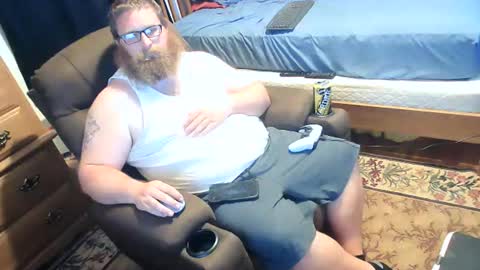 Snapshot of nerdychub4fun chatting on 04/12/26, 01:54 nerdychub4fun online show from 04/12/26, 01:54