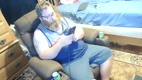 Snapshot of nerdychub4fun chatting on 05/10/26, 01:22 nerdychub4fun online show from 05/10/26, 01:22
