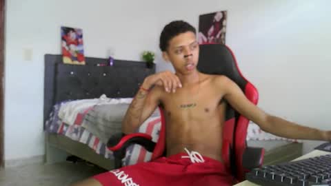 Snapshot of nerek_master chatting on 10/14/25, 05:14 nerek master online show from 10/14/25, 05:14