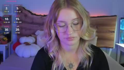 Snapshot of nerissa_xo chatting on 10/03/25, 08:17 Nerissa online show from 10/03/25, 08:17