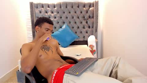 Nero online show from 12/04/25, 07:55