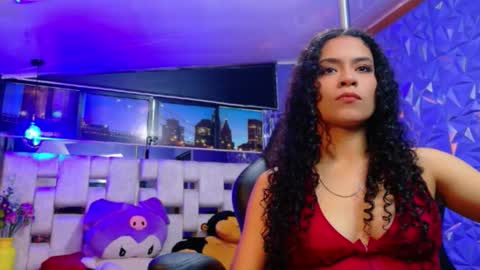 Snapshot of nessa_luuv chatting on 03/25/26, 12:33 nessa luuv online show from 03/25/26, 12:33