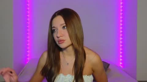 Nessa online show from 01/20/25, 06:32