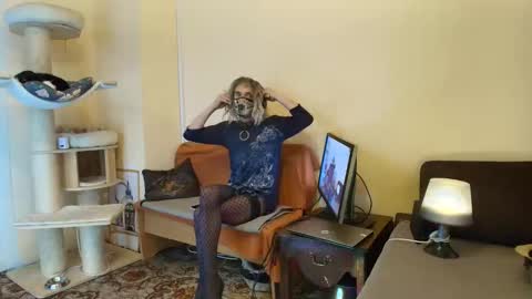 Snapshot of nessieanalemma chatting on 02/16/26, 03:30 nessieanalemma online show from 02/16/26, 03:30