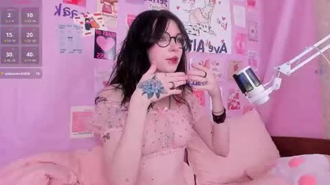 Nessa online show from 02/04/26, 09:48