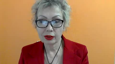 Snapshot of nessyjenixs chatting on 02/18/25, 03:10 NessyJenixs online show from 02/18/25, 03:10
