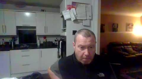 Snapshot of nesuk chatting on 02/25/26, 12:20 nesuk online show from 02/25/26, 12:20