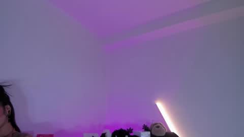 Marie    online show from 05/09/26, 08:58