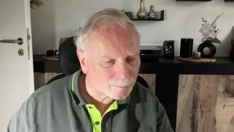 Snapshot of nettermann1968 chatting on 10/20/25, 01:00 nettermann1968 online show from 10/20/25, 01:00