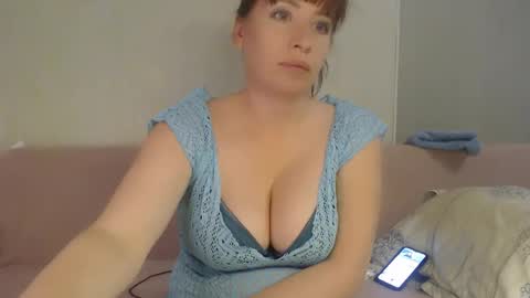 nettie789 online show from 10/16/25, 08:37