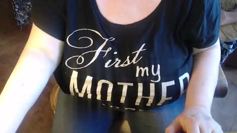 Lilly  online show from 01/28/25, 10:23