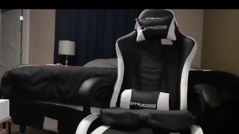 Jordan   online show from 10/29/25, 12:02