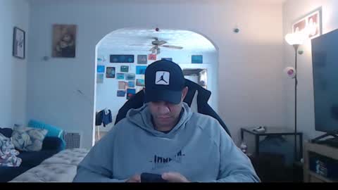 Jordan   online show from 12/14/25, 03:50