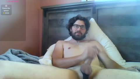 Snapshot of newaroundhere10 chatting on 09/17/25, 07:04 newaroundhere10 online show from 09/17/25, 07:04