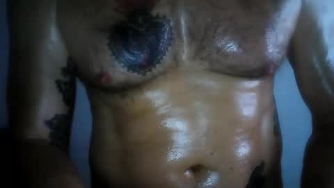 newcamboy1 online show from 05/24/26, 12:59