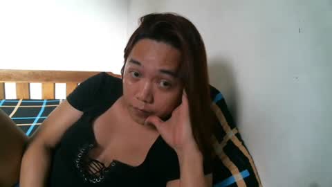 Snapshot of newest_star69 chatting on 01/09/25, 12:46 Lucy Pearl online show from 01/09/25, 12:46